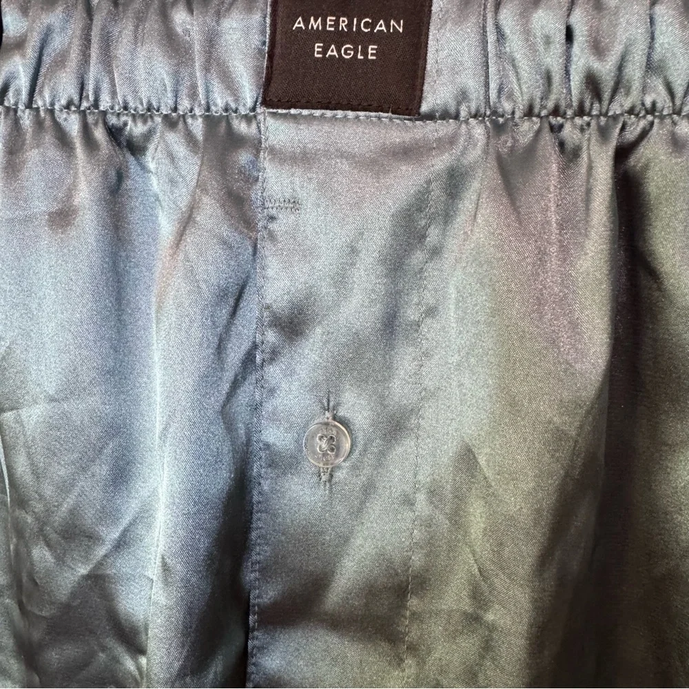 American Eagle Men's Stretch Satin Boxer Shorts Teal Blue Size XS (26-28) NWOT